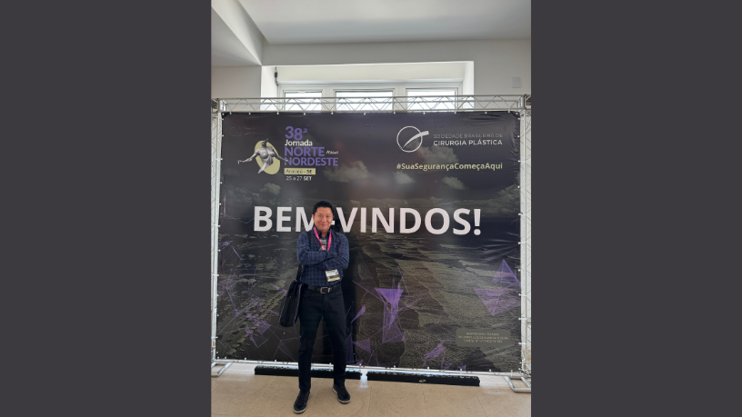 Dr. Milton Seigi Hayashi compartilhou conhecimento sobre otoplastia e cultura na 38ª Jornada Norte-Nordeste.