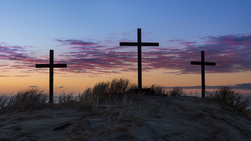 Jose Eduardo De Oliveira e Silva explica como os sacramentos atuam como caminhos essenciais para a salvação e a vida espiritual.