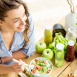 Neste guia completo sobre alimentação saudável, Andrey de Oliveira Pontes apresenta dicas práticas para começar hoje mesmo a melhorar a sua qualidade de vida.